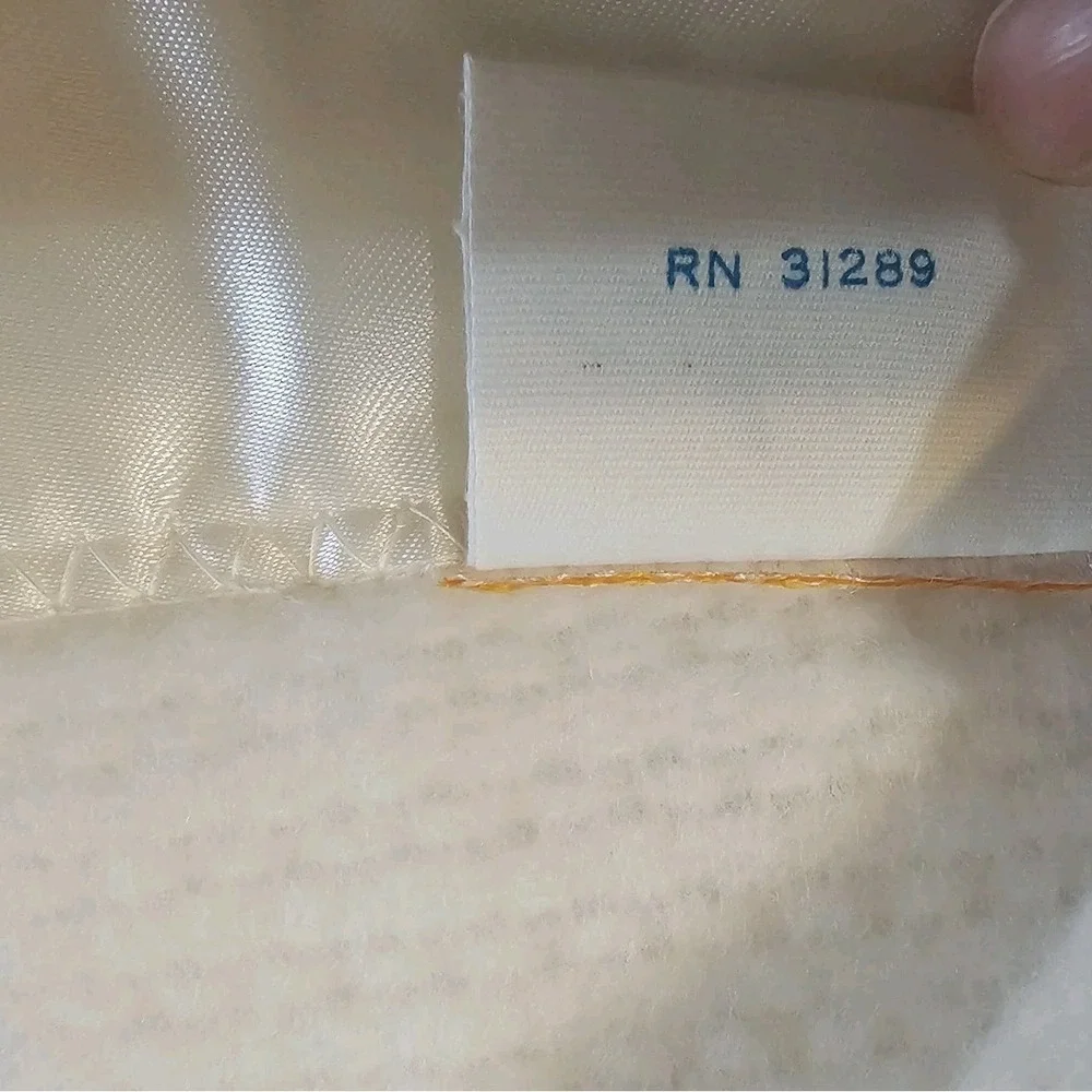 Vintage ATKINS Baby Crib Blanket White Acrylic Weave Satin Trim/Binding